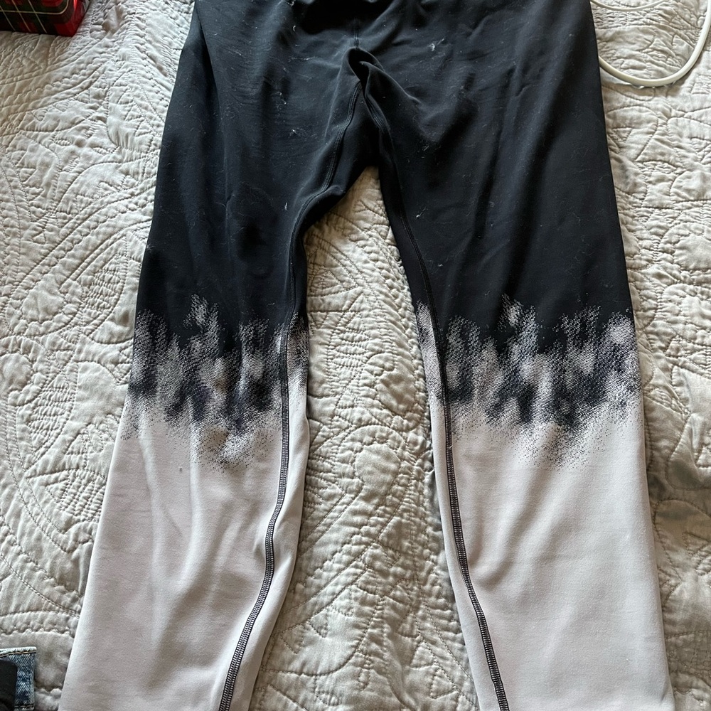 Lululemon wunder leggings